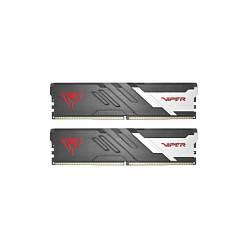Zwei Patriot Viper RAM-Module mit schwarzen und weißen Wärmespreizern und rotem Logo, geeignet zur Verbesserung der Computerleistung.