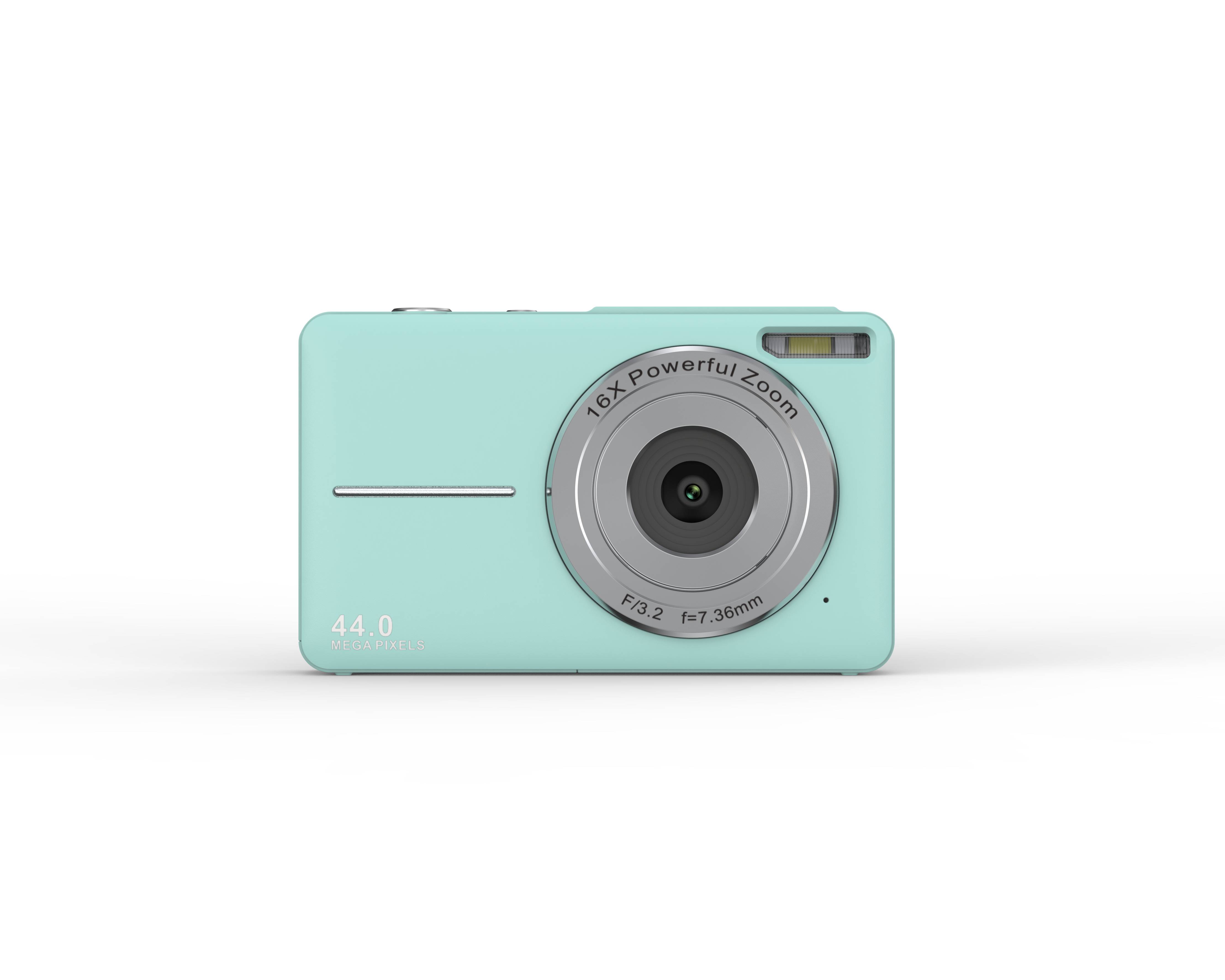 Eine kompakte, hellblaue Digitalkamera mit 16x-Zoomlinse und 44,0 Megapixeln, frontal ausgerichtet auf neutralem Hintergrund.