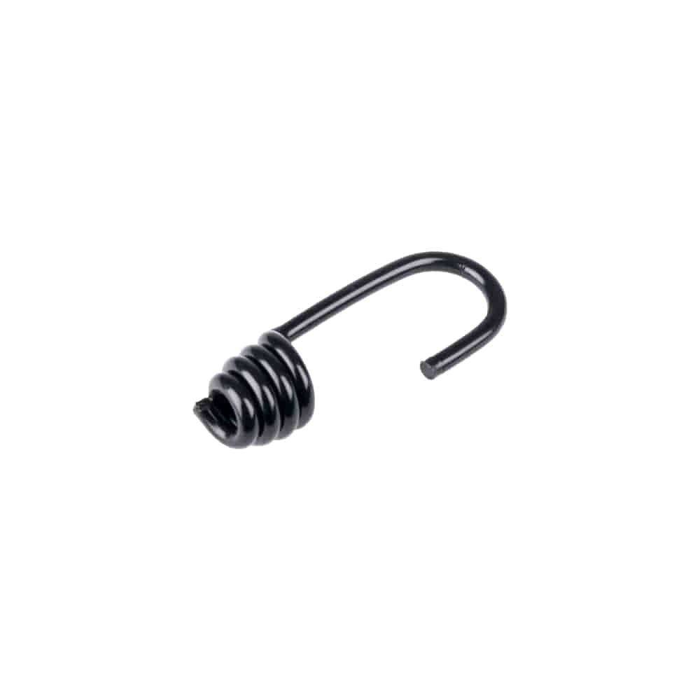Ein aufgerolltes, schwarzes Bungee-Seil-Karabiner, teilweise ausgewickelt, verwendet zum Sichern von Gegenständen.