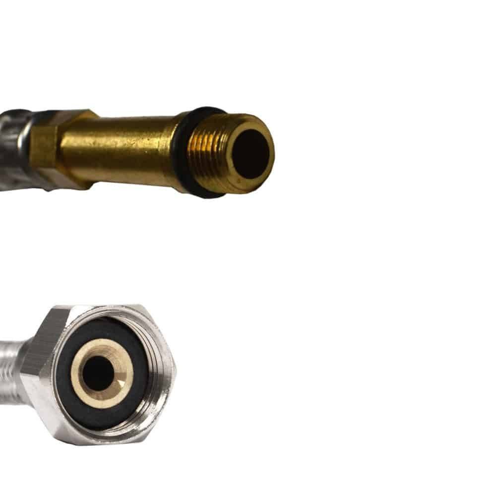 Eine Nahaufnahme einer Messinghydraulikkupplung mit gewindefähigem Ende und einer Gummiarmatur, die zum Verbinden von Hydraulikschläuchen oder Maschinen entwickelt wurde.