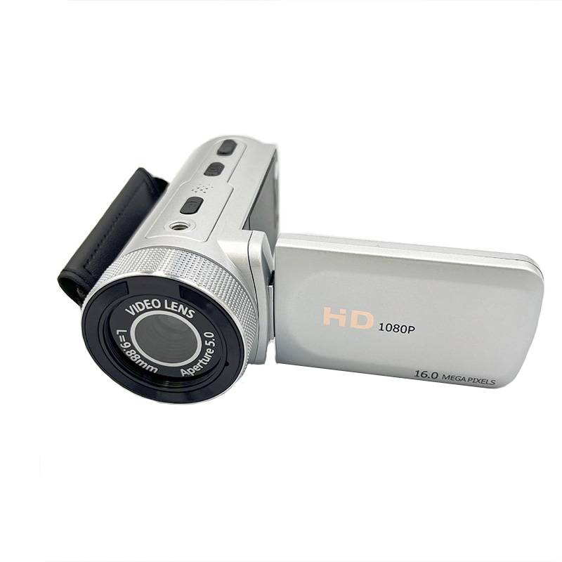 Eine silberfarbene HD-Camcorder mit drehbarem Bildschirm, gekennzeichnet mit „16.0 MEGAPIXEL