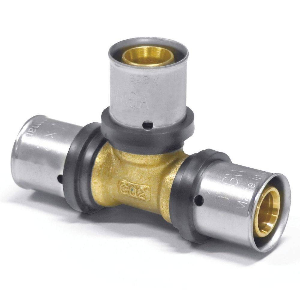 Ein T-förmiges Metallverbindungsstück mit drei Öffnungen zum Verbinden von Rohren.