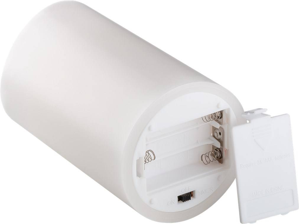 Goobay LED-Echtwachskerze, weiß, 7,5 x 12,5 cm - mit Timerfunktion und 3D-Flammenkegel, batteriebetrieben, warmweiß (270
