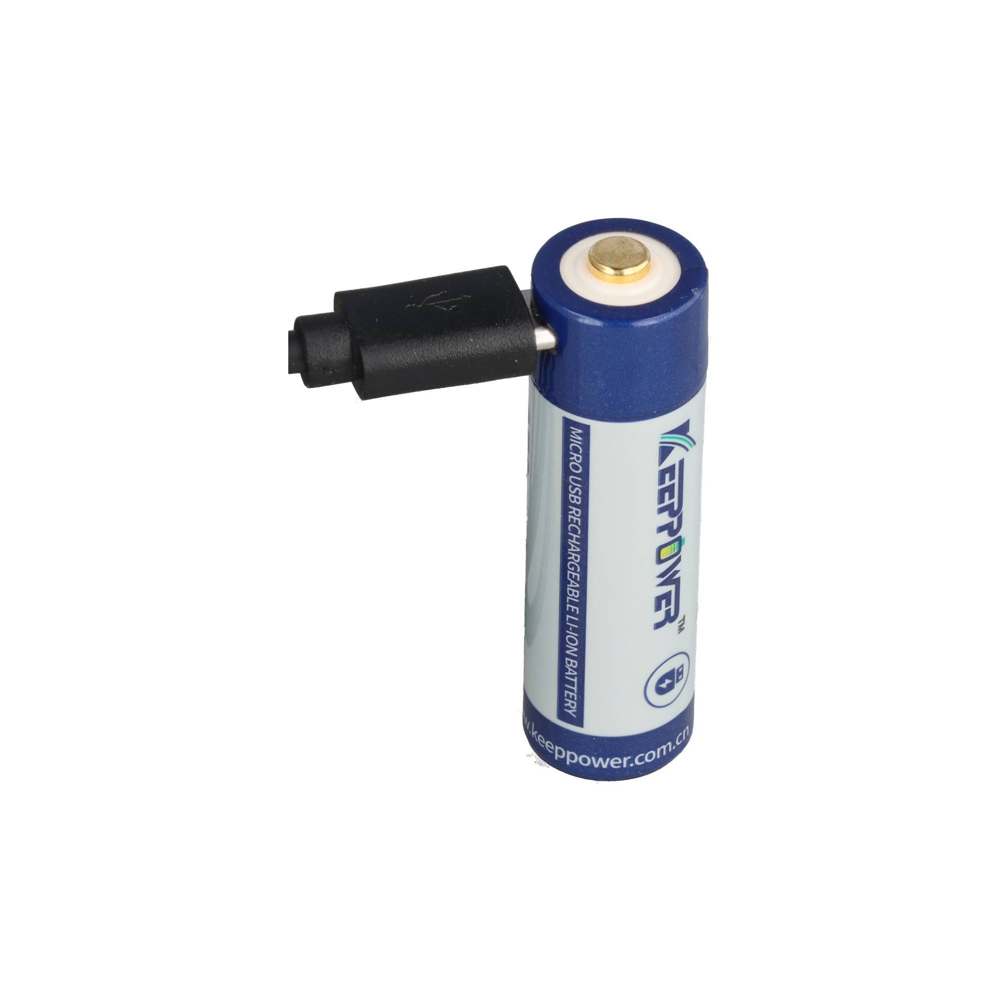 Eine blaue wiederaufladbare AA-Batterie mit USB-Ladestecker an der Oberseite, gezeigt auf weißem Hintergrund.
