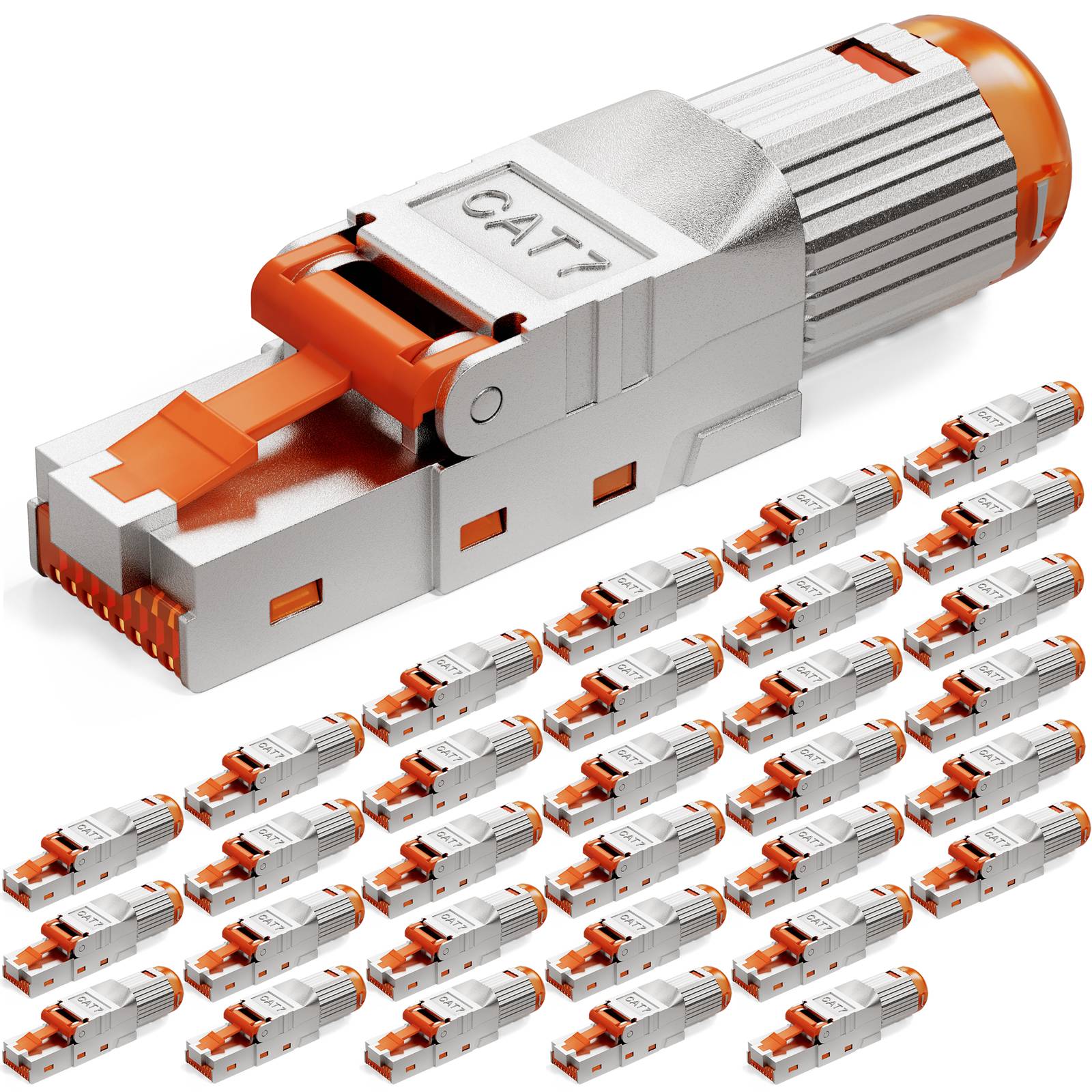 Ein großer silberner Cat7-Ethernet-RJ45-Stecker mit orangenen Akzenten wird oben hervorgehoben, darunter befinden sich 32 identische kleinere Stecker.