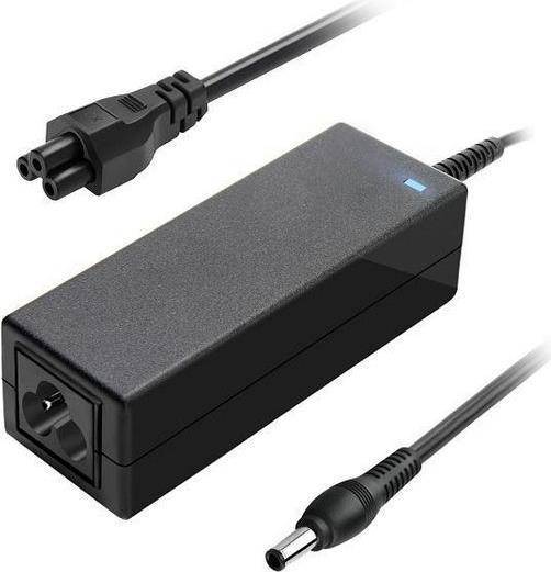 Ein schwarzer Laptop-Netzteil mit einem dreipoligen Stecker und einem Hohlstecker-Kabel.