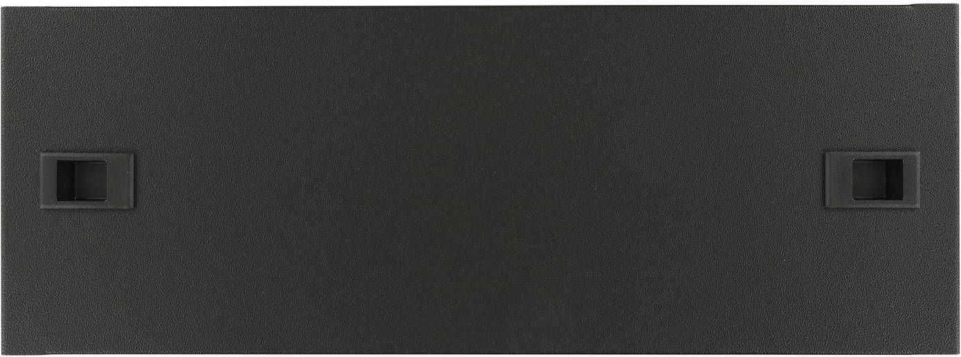 Ein durchgehend schwarzer Hintergrund.