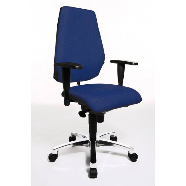 Blauer ergonomischer Bürostuhl mit schwarzen Armlehnen und fünfrädrigem Chromsockel auf weißem Hintergrund.