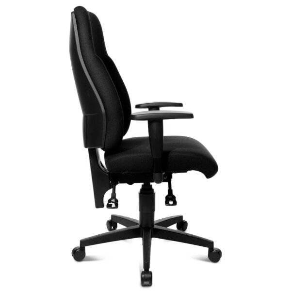 Schwarzer ergonomischer Bürostuhl in Seitenansicht mit hoher Rückenlehne, Armlehnen und Rollensockel auf weißem Hintergrund.