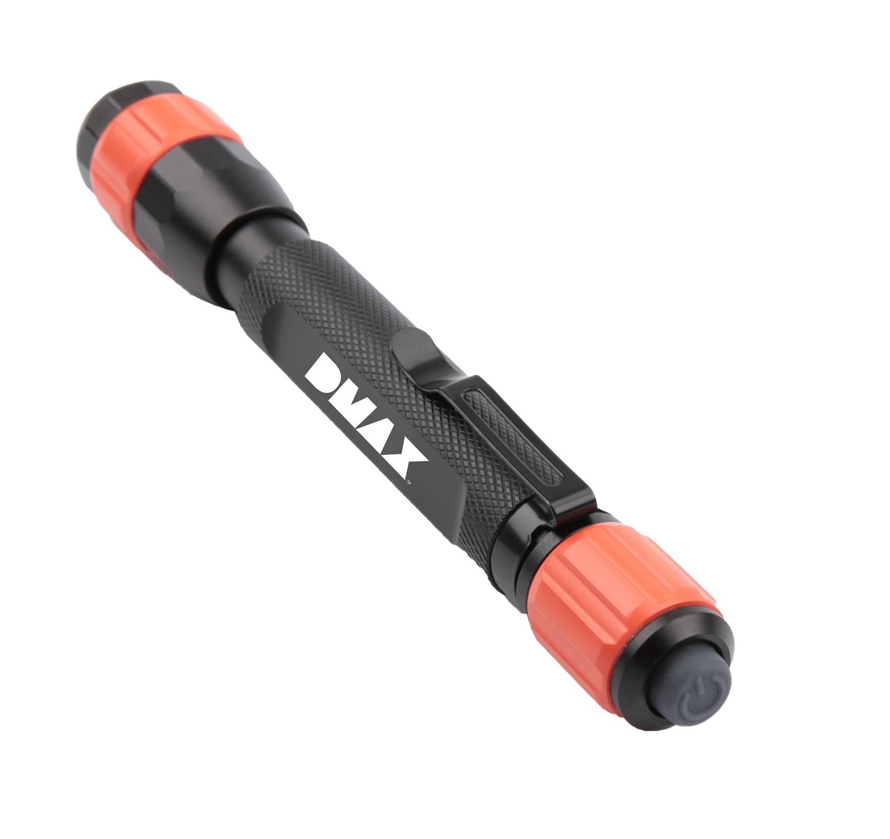 Eine schwarz-rote Taschenlampe mit strukturierter Grifffläche, auf der Seite mit „DMAX