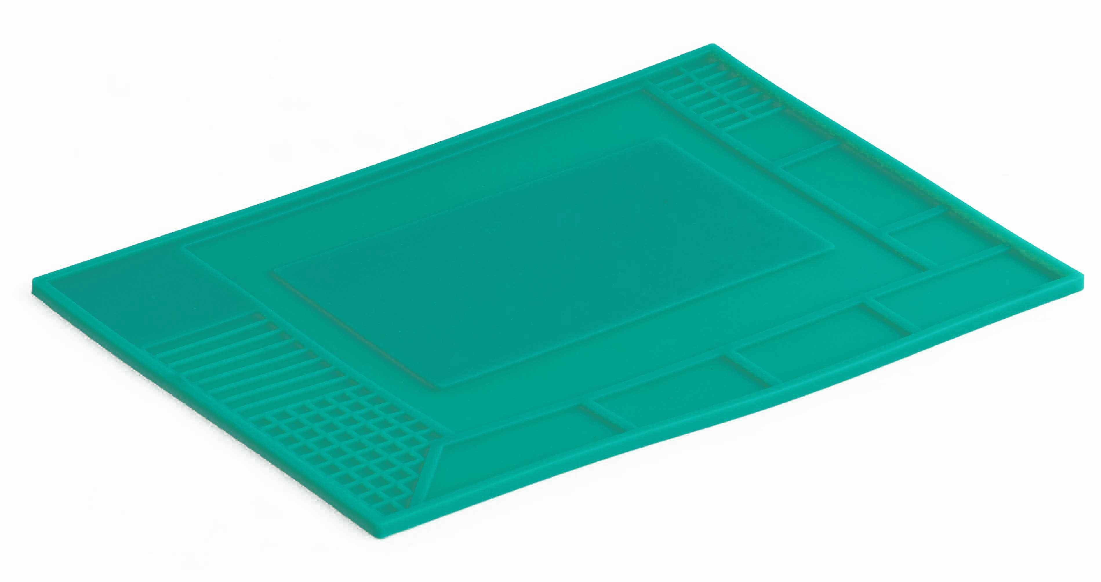 Lötkolben-Set mit Ständer, Entlötpumpe, Lötzinn und Schwamm. Als 4-teiliges Elektronik-Werkzeugsatz gekennzeichnet.