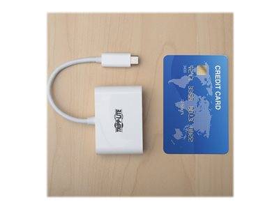 Ein weißes USB-Kabel mit einem Block mit der Aufschrift „Tripp Lite