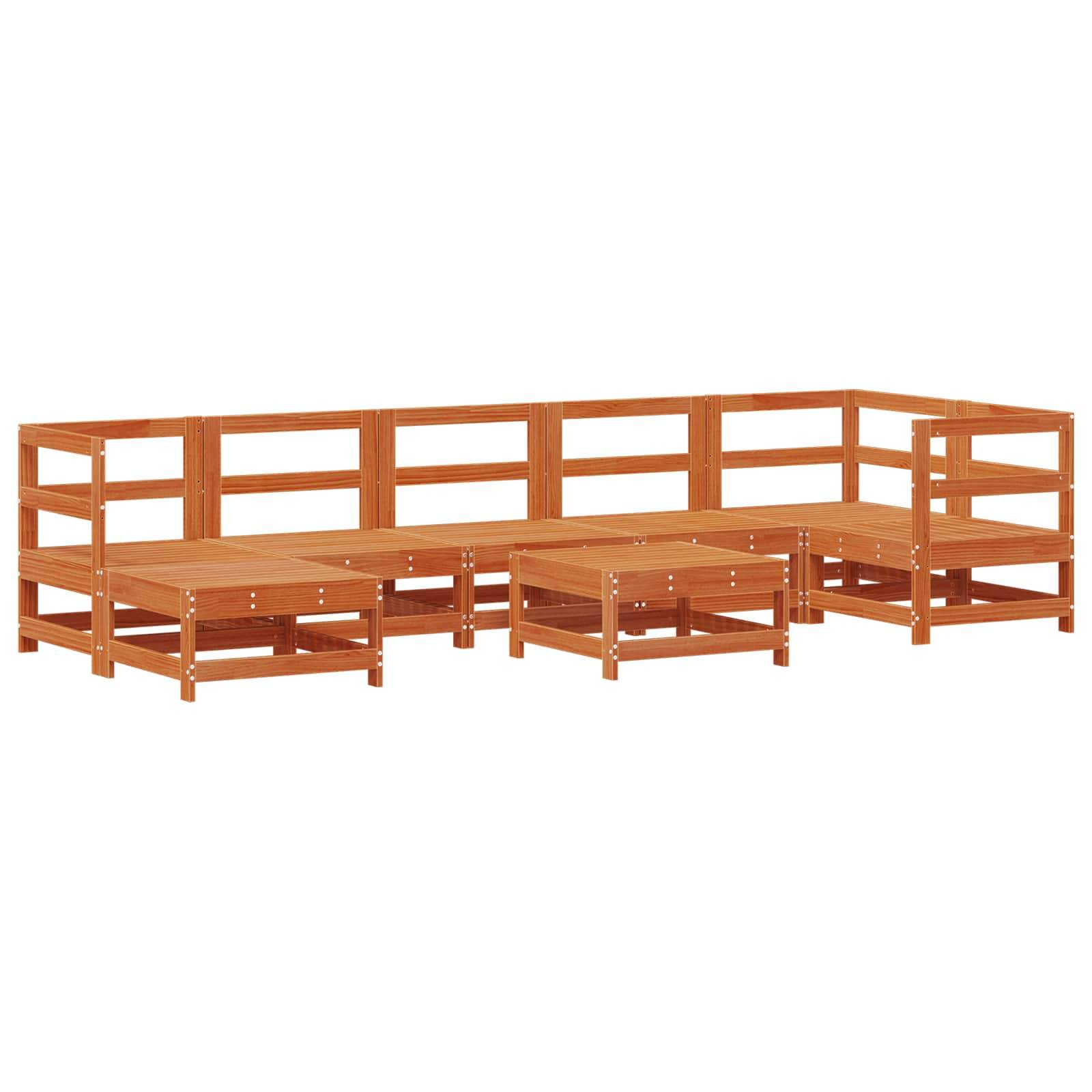 L-förmiges Holz-Außensektional-Set mit zwei passenden Couchtischen, mit Lamellenentwurf und natürlicher Oberflächenbehandlung.