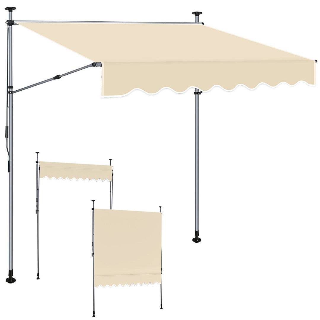 Ausfahrbare beige Markise mit Metallstützpfosten; zwei kleinere beige Wandschirme; verwendet für Außenschatten.