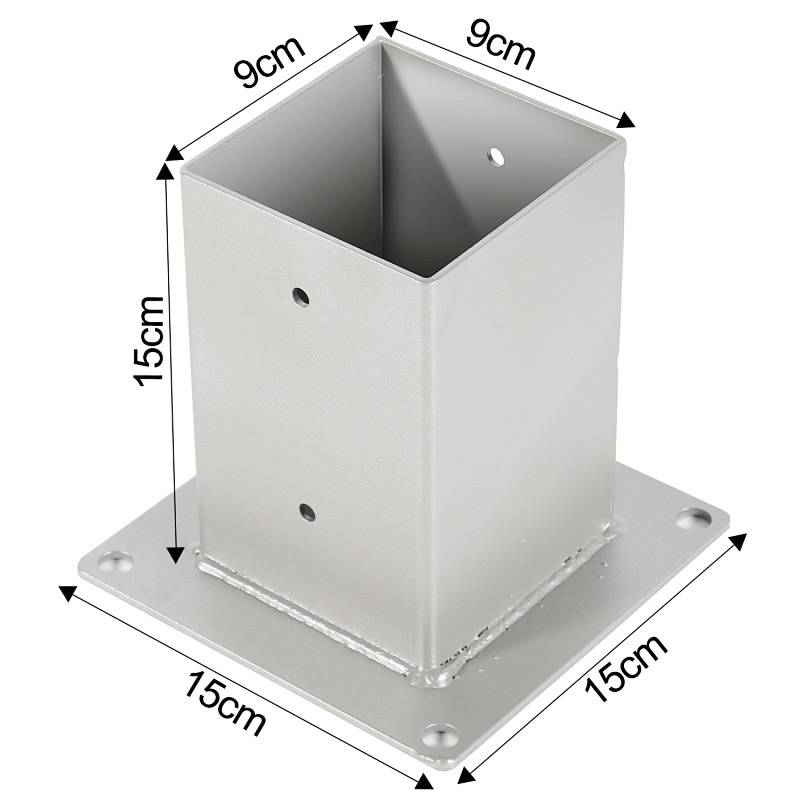 Metallischer quadratischer Pfosten halter mit Abmessungen: Höhe 15 cm, Basis 15 cm mal 15 cm, obere Öffnung 9 cm mal 9 cm. Mehrere Schraubenlöcher auf der Basis.