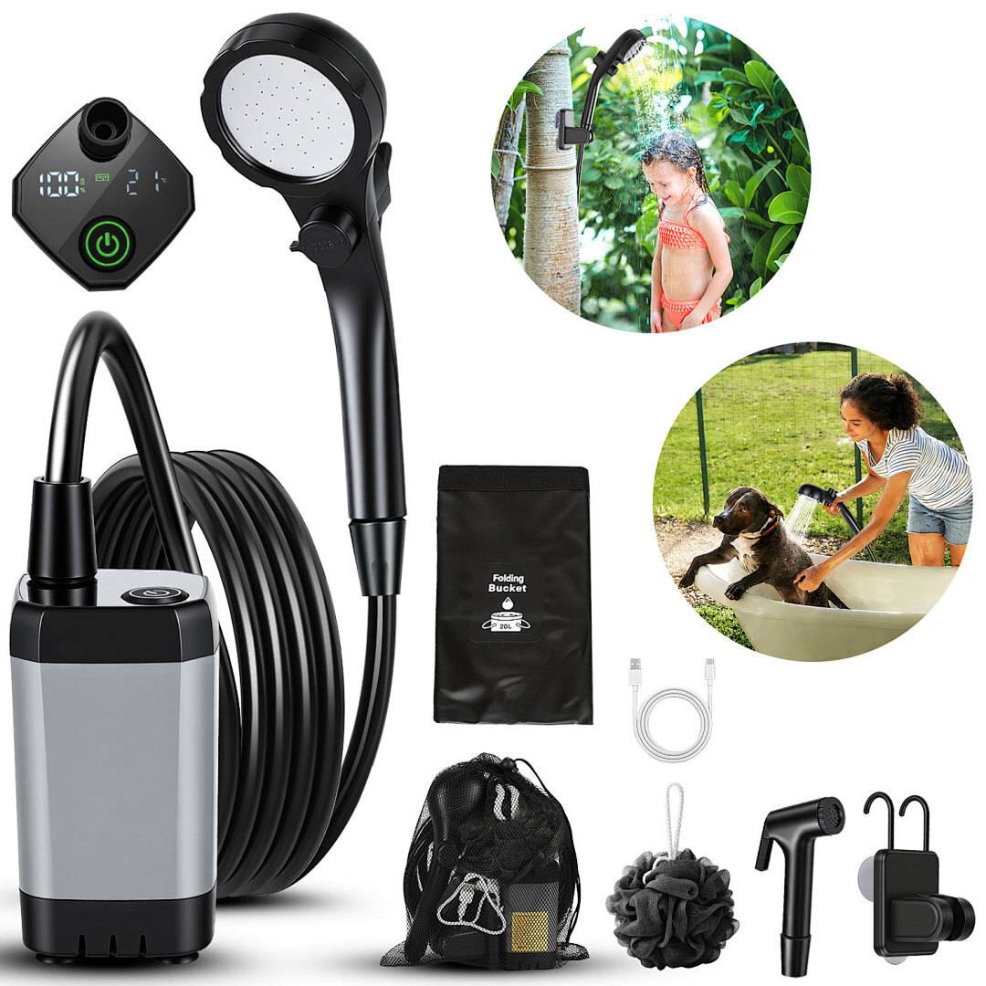 Tragbares Outdoor-Duschset mit wiederaufladbarer Wasserpumpe, verstellbarem Duschkopf und Zubehör für Camping oder zum Waschen von Haustieren. Beinhaltet ein digitales Display, einen Schlauch und eine Tragetasche.