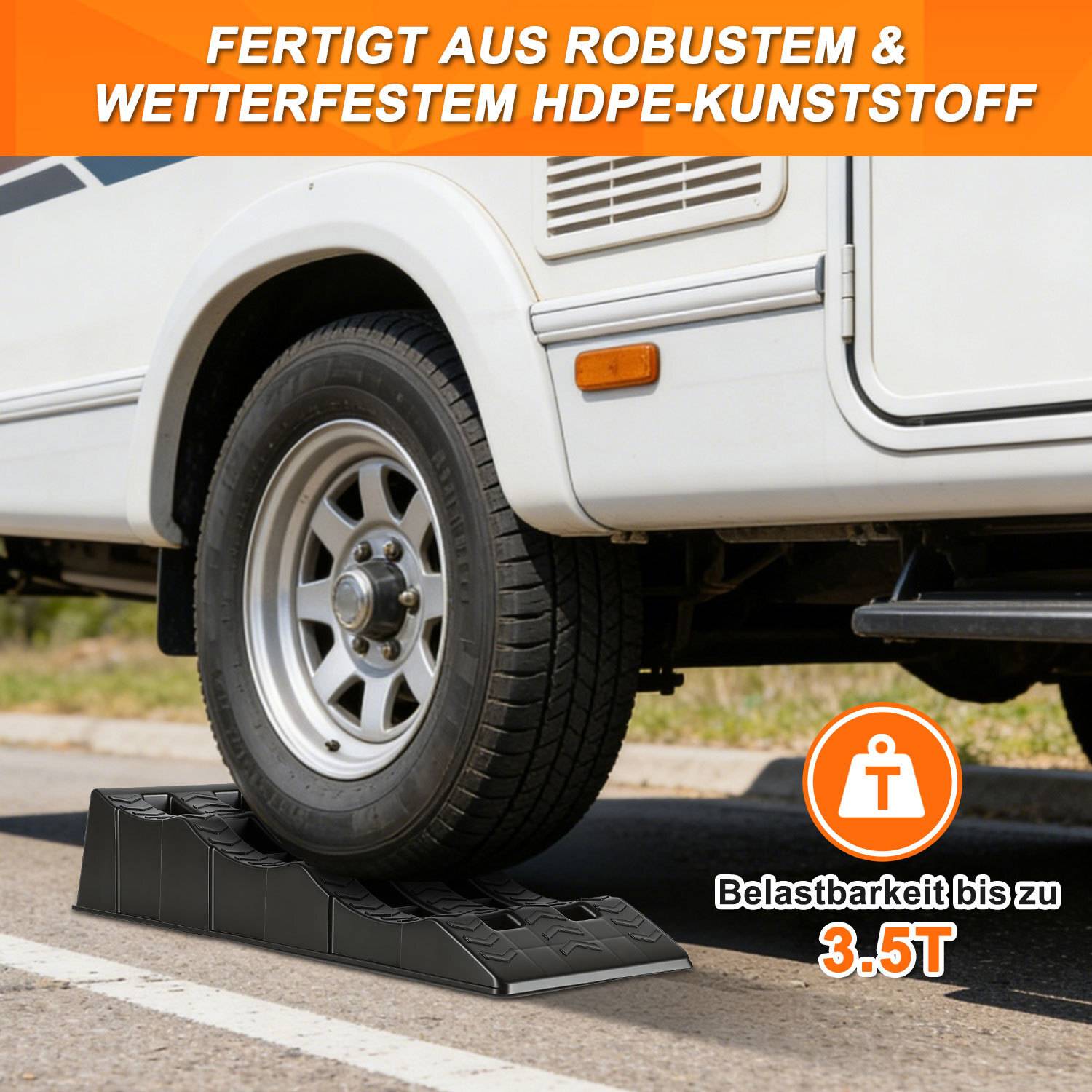 Ein Fahrzeugreifen auf einer schwarzen Rampe mit deutschem Text oben, der langlebigen HDPE-Kunststoff bewirbt. Ein Symbol zeigt eine Tragfähigkeit von bis zu 3,5 Tonnen an.
