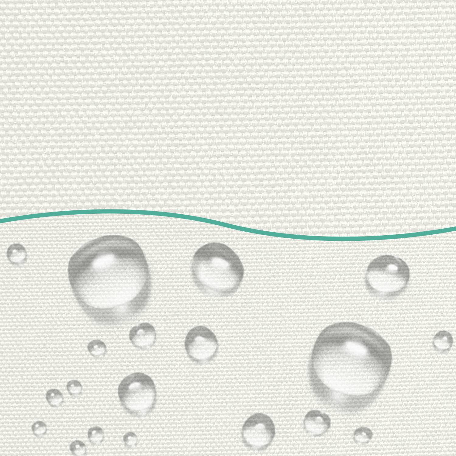 Wassertropfen auf einer strukturierten, hellenfarbigen Oberfläche, die ein wasserfestes Material veranschaulicht.