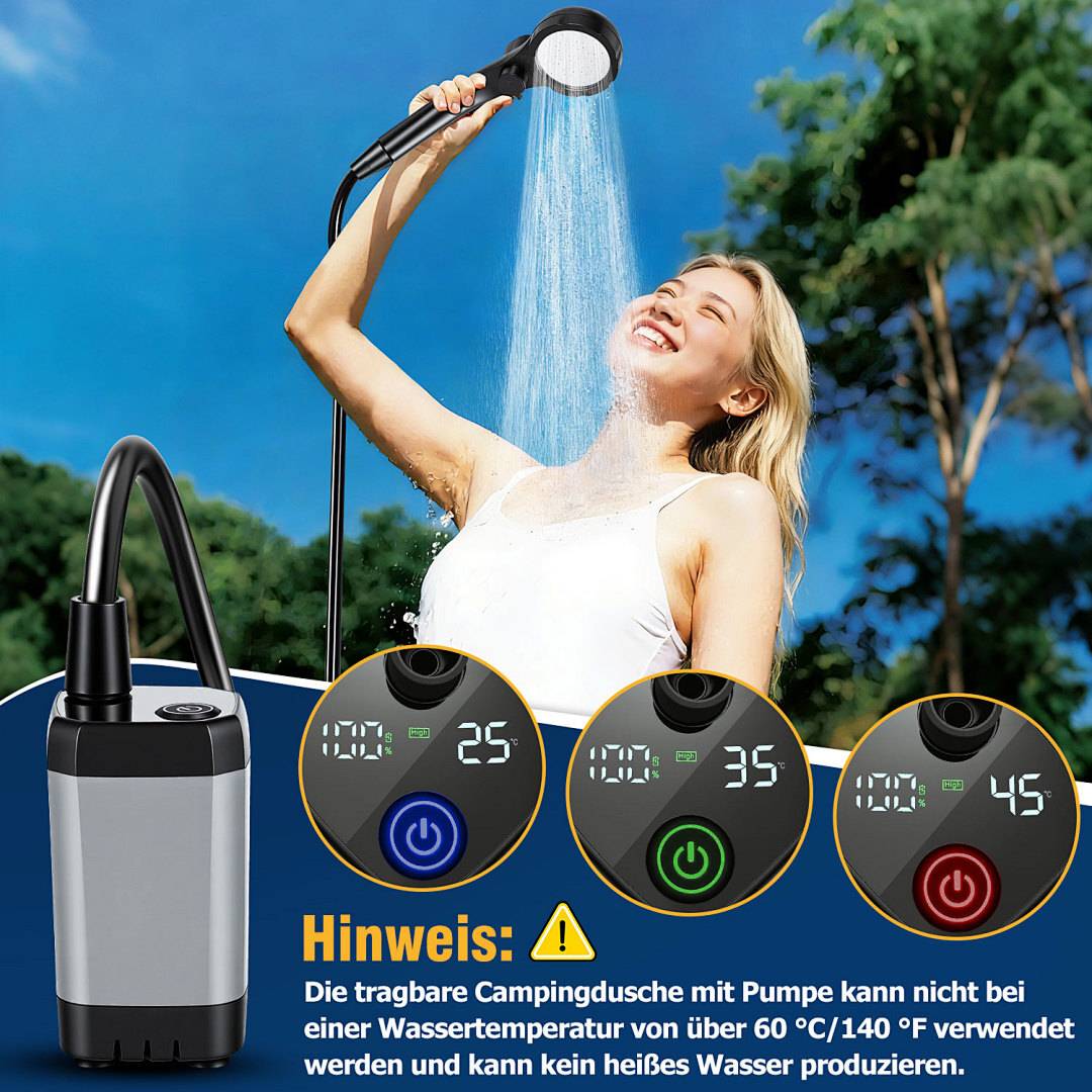Eine Frau genießt eine Dusche im Freien mit einer tragbaren Pumpe. Warnung: Verwenden Sie das Gerät nicht in Wasser über 60°C/140°F, um Verbrennungen zu vermeiden.