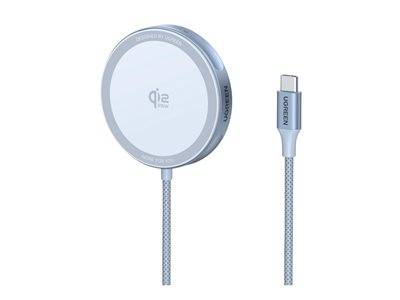 Kabelloses Ladegerät und USB-C-Kabel von Ugreen, gekennzeichnet mit dem „Qi
