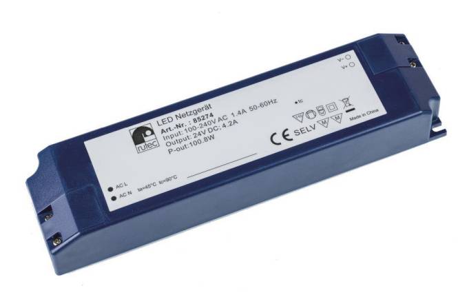 Eine blaue LED-Stromversorgungseinheit mit weißem Etikett, das die Spezifikationen zeigt: Eingang 100-240V AC, Ausgang 24V DC, 4,2A, 100,8W.