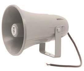 Ein grauer Außenlautsprecher mit einer Metallhalterung und einem abgetrennten schwarzen Stromkabel.