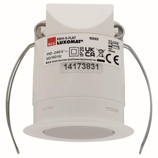 Einbau-Leuchte, Modell PD11-S-FLAT von LUXOMAT, gekennzeichnet für 110-240V, 50/60Hz, mit Teilenummer 92593.