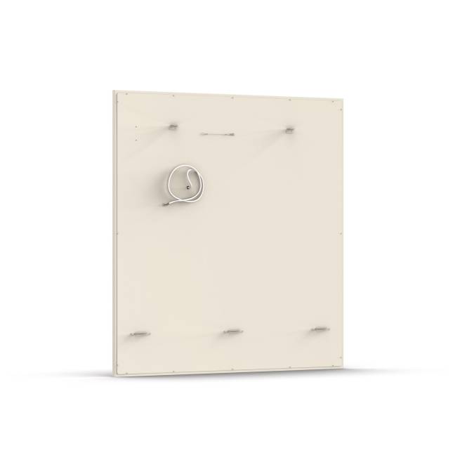 Ein großes, quadratisches Metallpanel mit zahlreichen Bolzen und einer spiralförmigen Vorrichtung in der Mitte vor einem einfachen Hintergrund.