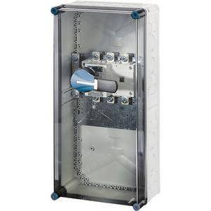 Elektrischer Schaltschrank mit transparenter Front, in dem eine Metallkomponente mit blauem Griff und mehreren Anschlußpunkten untergebracht ist.