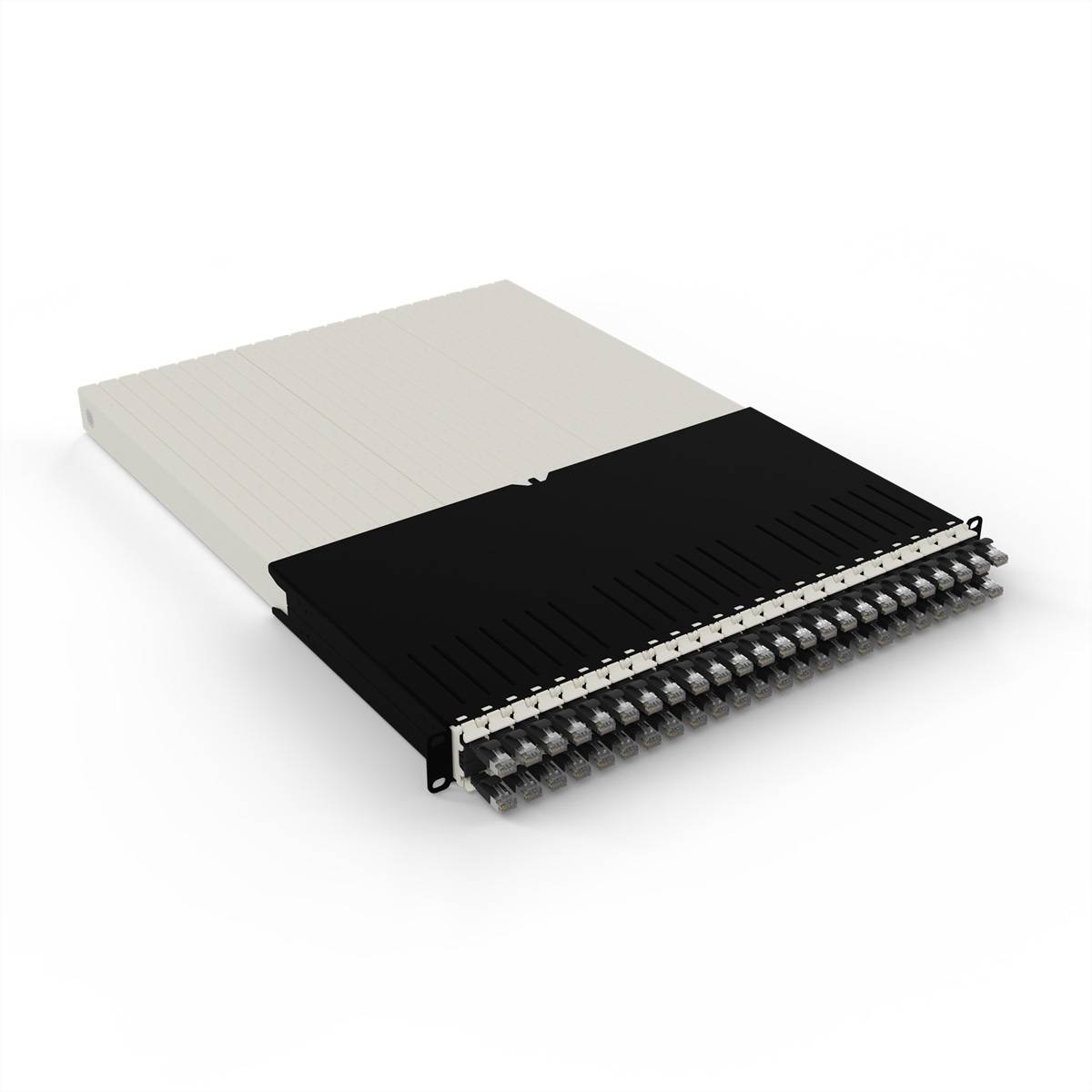 Ein rechteckiges elektronisches Gerät mit mehreren Anschlüssen zum Verbinden von Kabeln, mit schwarzem Frontpanel und weißem Gehäuse.