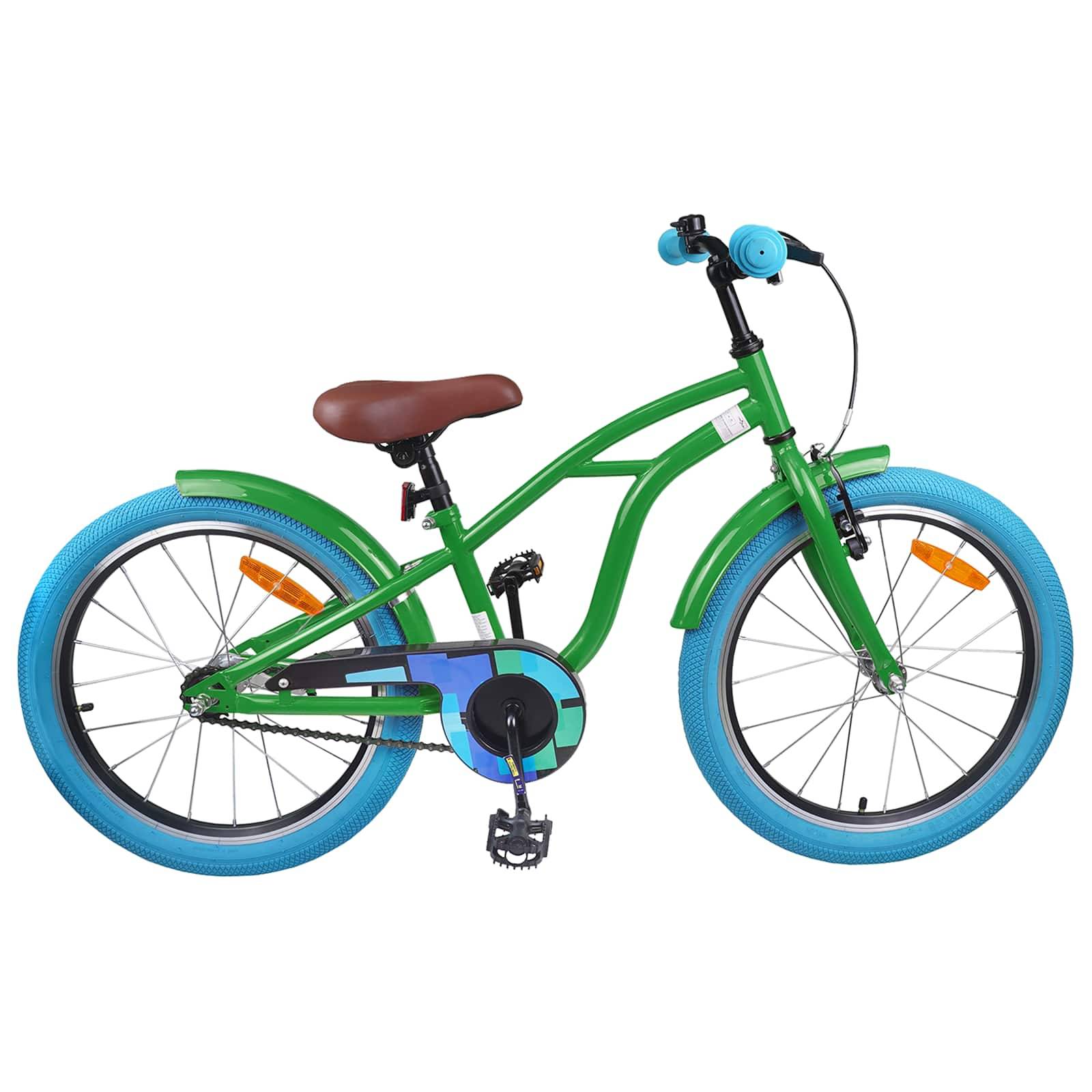 Ein grünes Kinderfahrrad mit blauen Rädern, einem braunen Sattel und schwarzem Lenker, in einer Seitenansicht dargestellt.