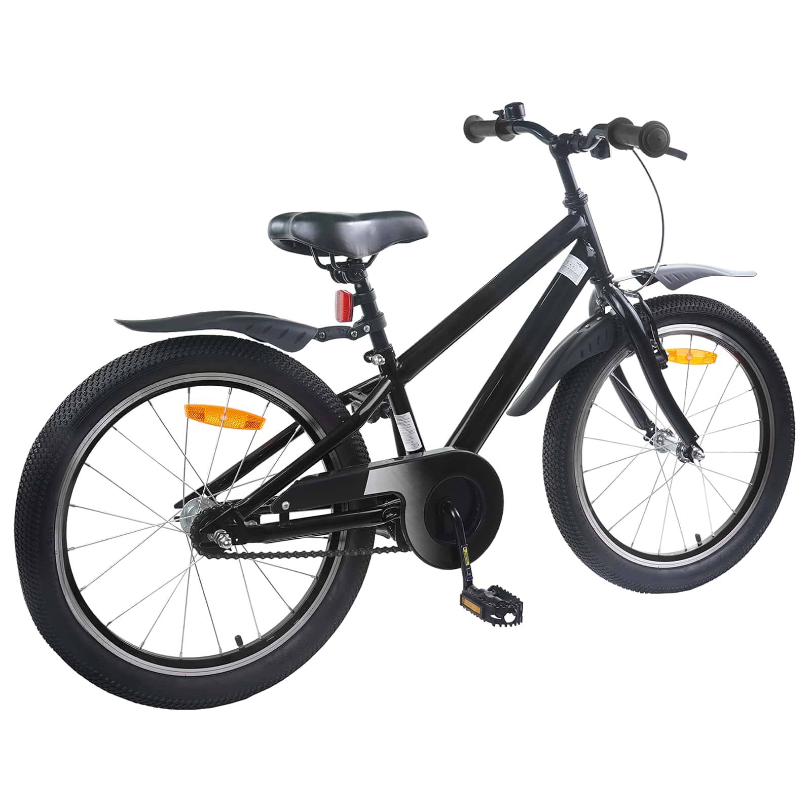 Ein schwarzes Kinderfahrrad mit Stützrädern, ausgestattet mit Lenkstangen, Pedalen und einem Kettenschutz, entwickelt zum Erlernen des Fahrradfahrens.