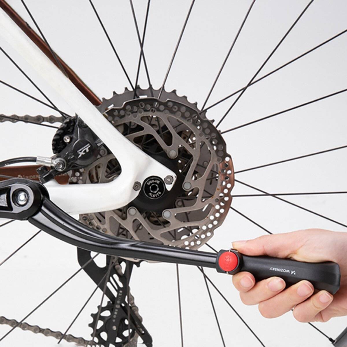 Wozinsky WSR-01 verstellbarer Fahrradständer 24 bis 29 Zoll Aluminium Schwarz