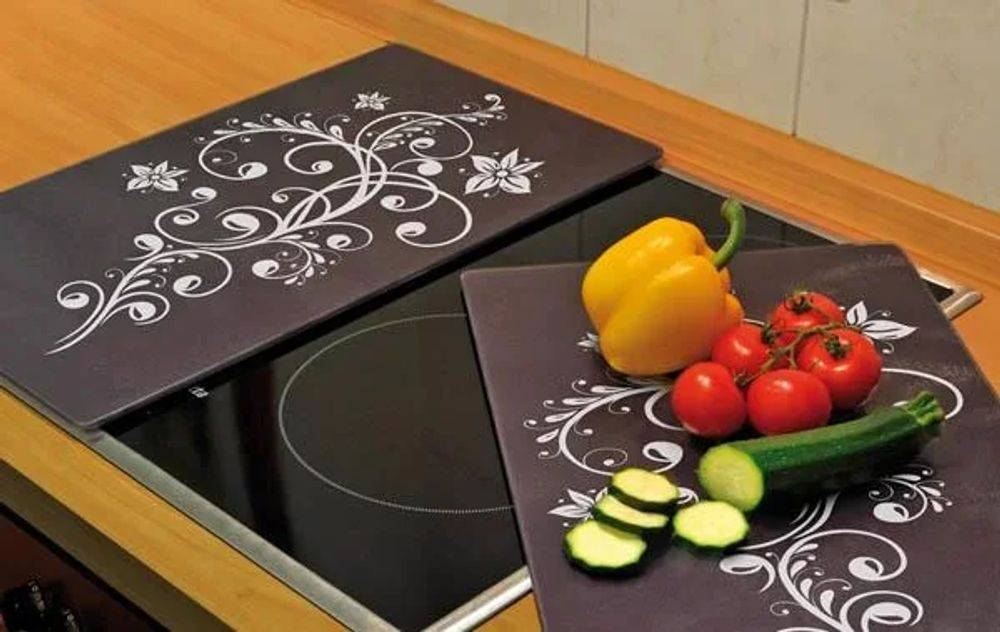 3 in 1 Herd-Abdeckplatten Schneidbretter „Nero“ aus Glaskeramik Ornament-Design 52 x 30 cm 2er-Set