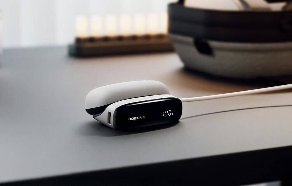 BoboVR PD100 2-in-1-Ladestation & Powerbank für B100-Akkus, 30W USB-C PD