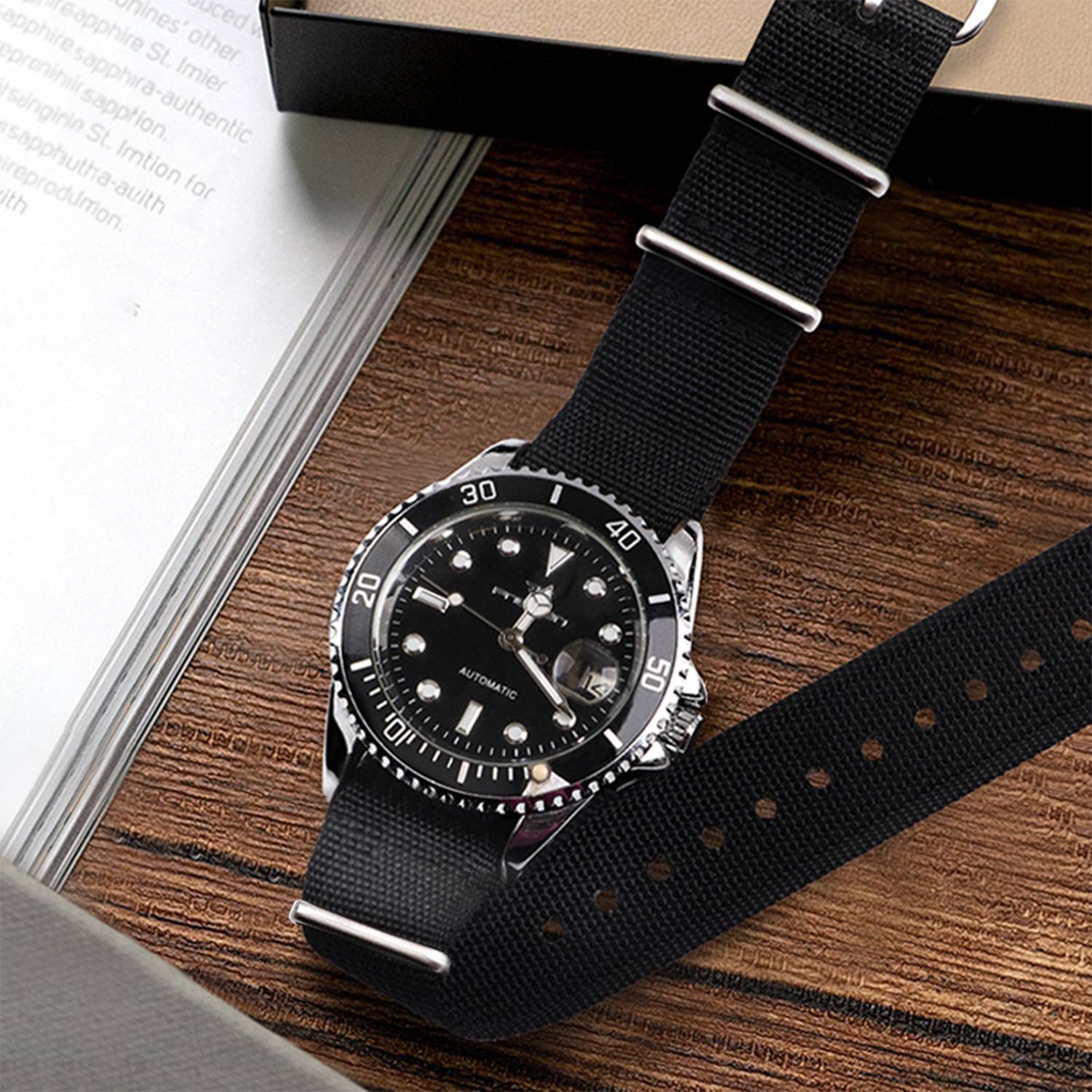 Ersatz-Uhrenarmband aus Nylon – 22 mm Black