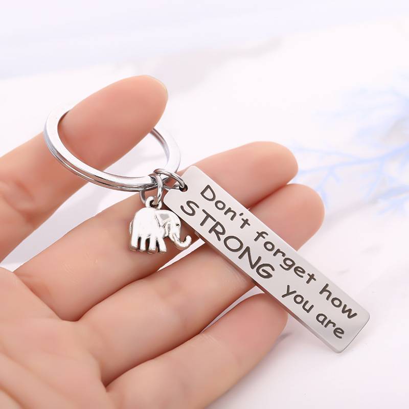 Schlüsselanhänger mit Elefant und inspirierendem Text Silver