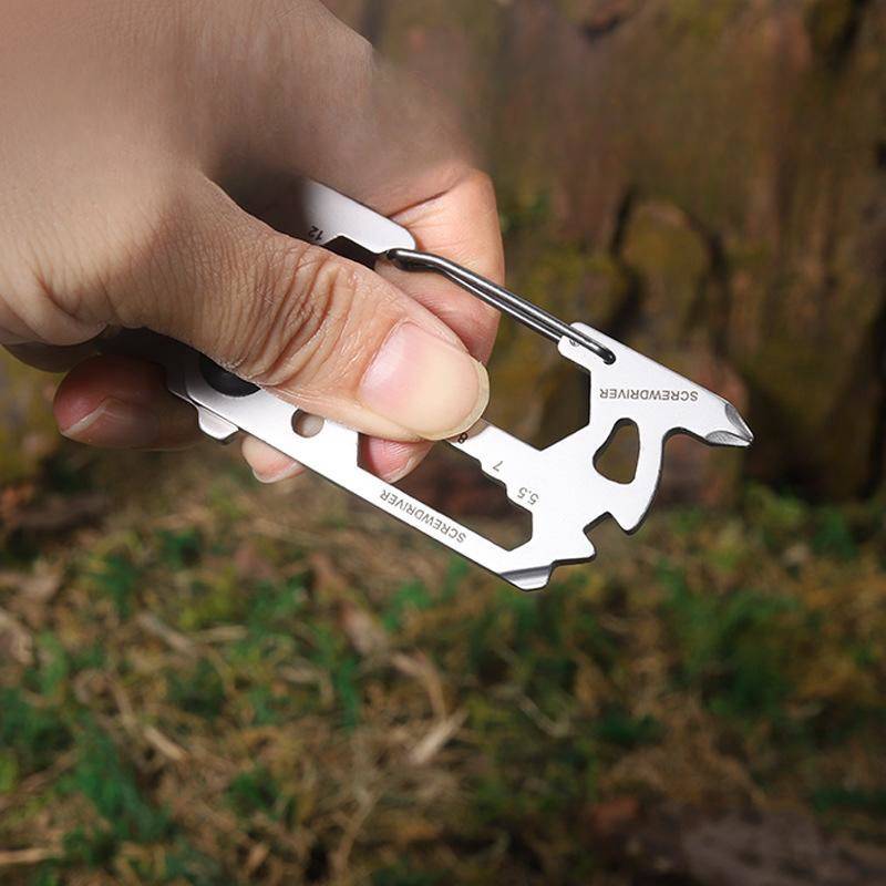 Multifunktionswerkzeug für den Outdoor-Einsatz Silver