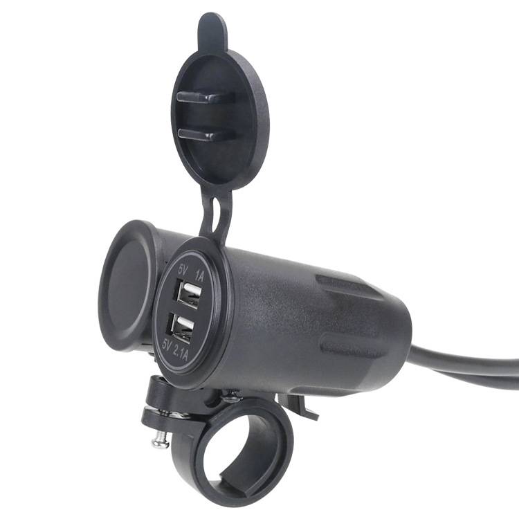 3,1-A-Dual-USB-Ladegerät – Spannungs- und Temperaturmesser Black+Red