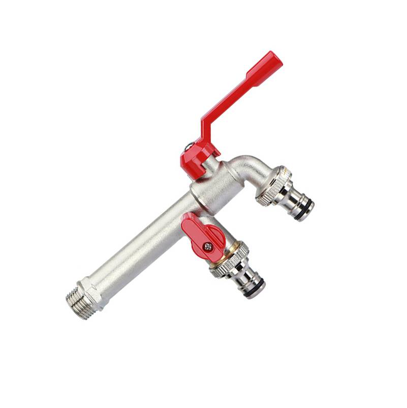 Verlängerter Wasserhahn aus Messing