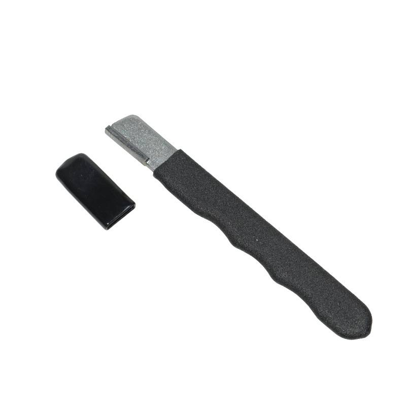 Tragbarer Messerschärfer für den Einsatz im Freien und in der Küche Black