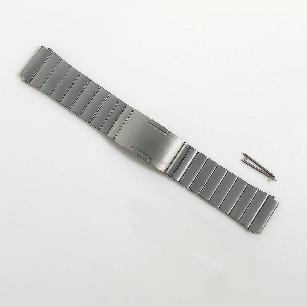 Uhrenarmband aus Titan, universelle 22-mm-Kompatibilität Silver