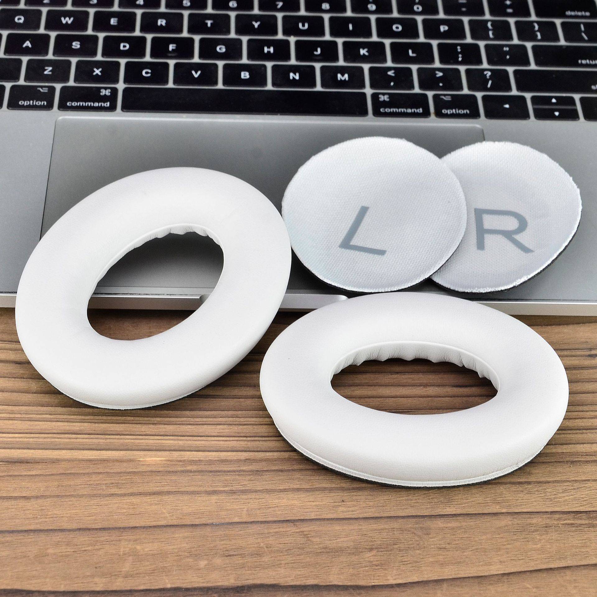 Ersatz-Ohrpolster für Bose QC45 QC35 White