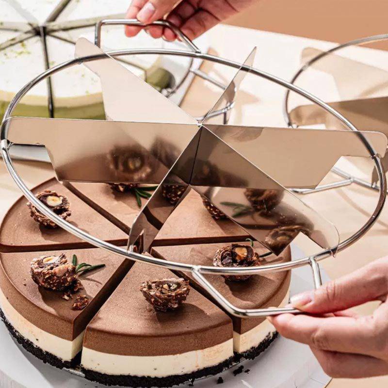 Tortenteiler für gleichmäßige Portionen M