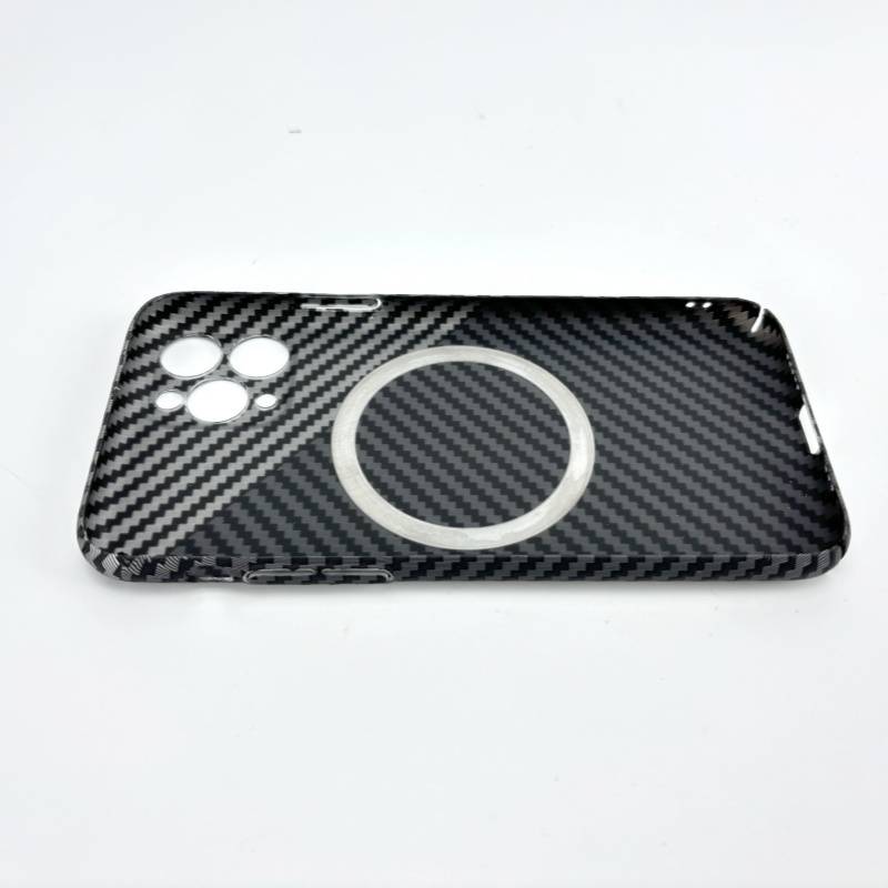 Ultradünne Carbonfaser-Hülle für iPhone 11 Serie mit MagSafe-Kompatibilität iPhone 11 Pro