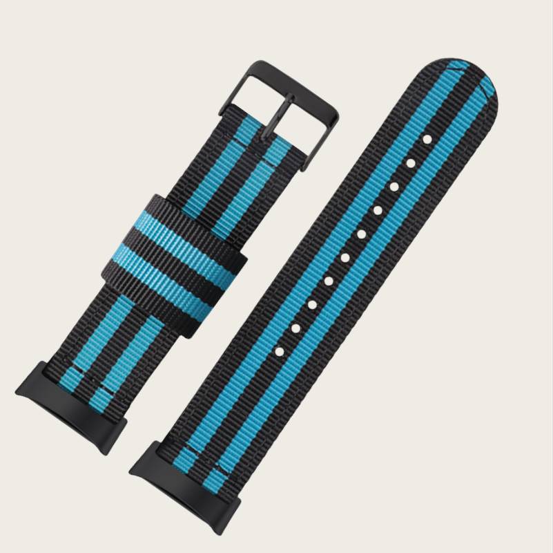 Nylon Uhrenarmband für Fitbit Charge 5, Atmungsaktives Sport-Ersatzband Blue+Black