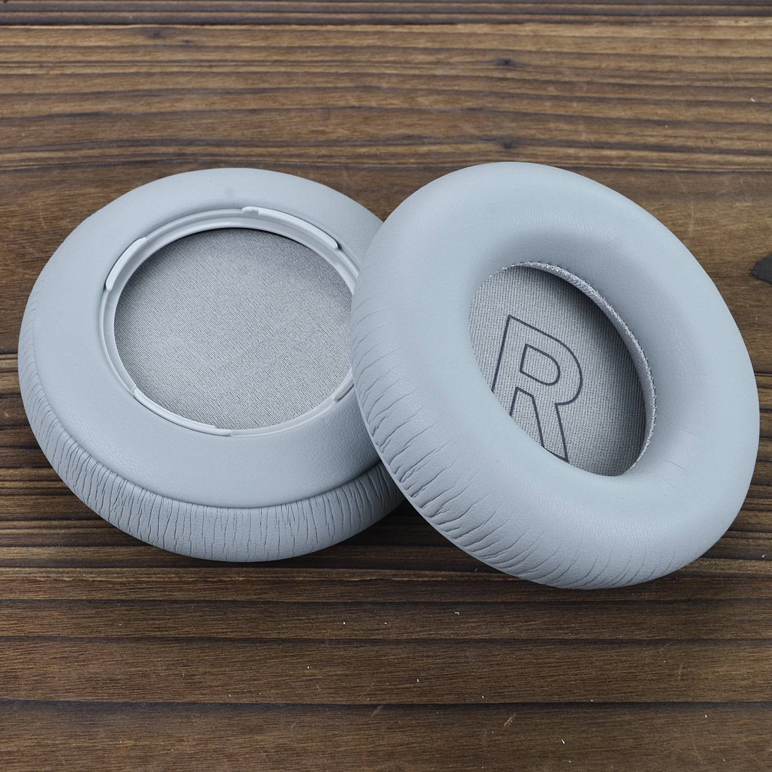 Premium-Ohrpolster für B&O Beoplay H9 3. Gen - Grauer Komfort