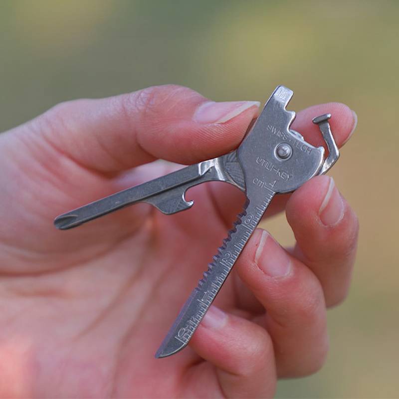 6-in-1 Faltbares Mini-Messer Multifunktionales Schlüsselanhänger-Werkzeug