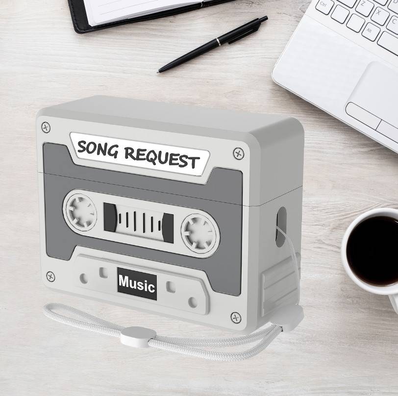 AirPods 4th Gen Case - Schützende Silikonhülle Grey