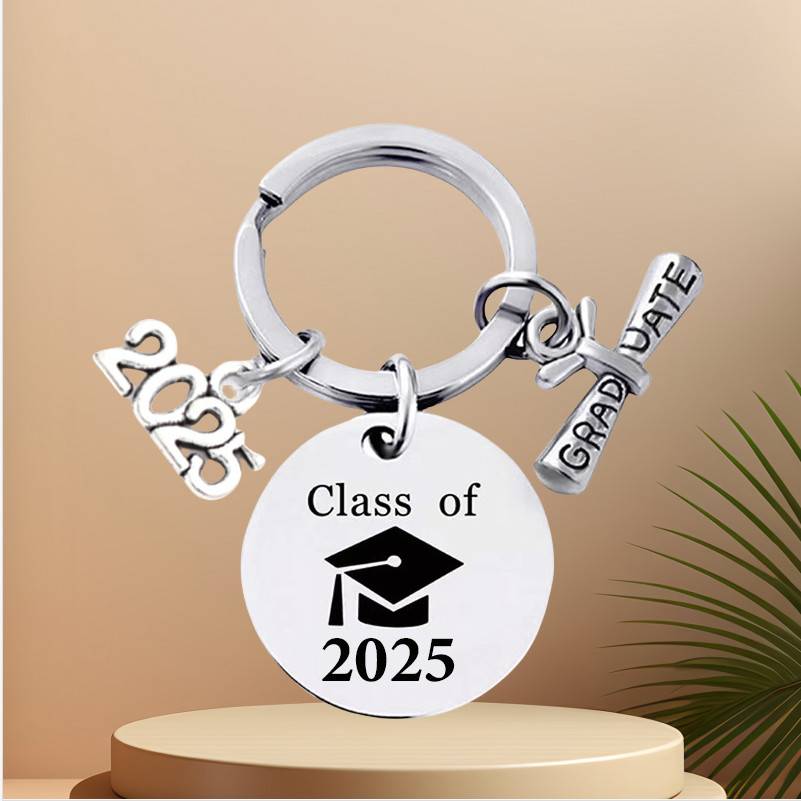 Schlüsselanhänger Class of 2025 – Abschlussgeschenk aus Edelstahl